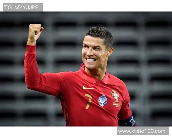 足球明星个人绝技集锦视频展现精彩瞬间与独特风格